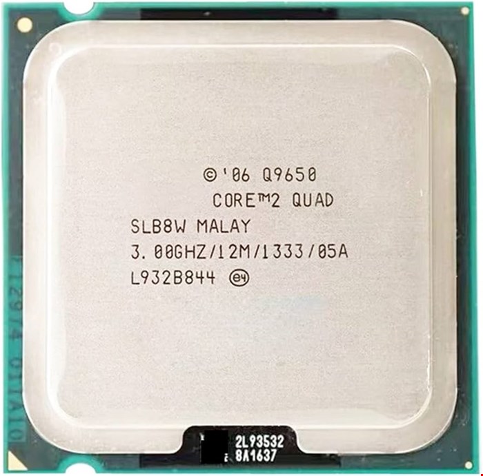 پردازنده اینتل مدل CORE 2 QUAD Q9650 YORKFIELD استوک